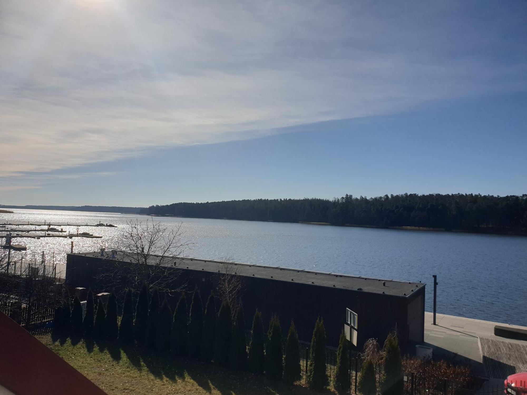 Dom Nad Jeziorem Mikolajki Exterior foto